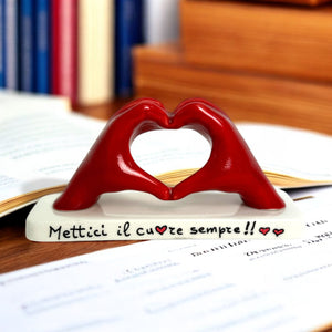 Mani a Cuore Rosso piccola con base - Siniscalchi Ceramics